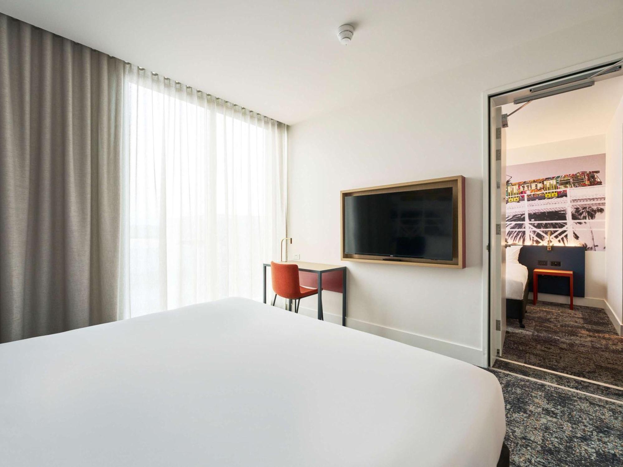 Ibis Styles Melbourne Airport Hotel Exterior photo